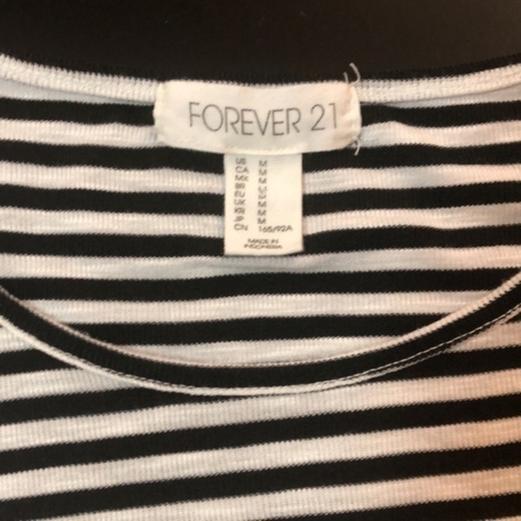 FOREVER 21 Black White Stripe Crop Top with Tie, Med - Picture 3 of 5